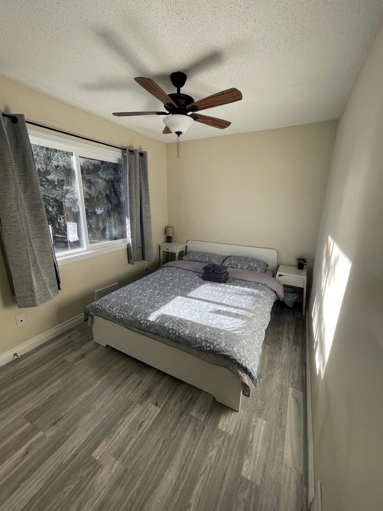 Uofc-Sait-Banff Trail-Suite A&B คาลการี ภายนอก รูปภาพ